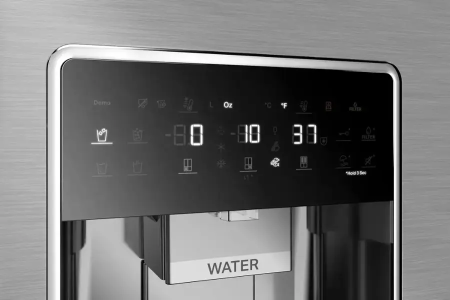 The text on the image reads: "Demo L 60 Oz C F F 80 Q 38 B A FILTER FILTER *Hold 3 Sec WATER". The text has been grouped and corrected as follows:

1. Demo L 60 Oz C F F 80 Q 38 B A FILTER FILTER: This is a description of the water dispenser, indicating that it has a filter and can dispense 60 ounces of water.
2. *Hold 3 Sec: This instruction is for the user to hold the dispenser for three seconds before releasing it, likely to ensure proper dispensing of water.
3. WATER: This is the main focus of the image, indicating that the dispenser is specifically designed for dispensing water.