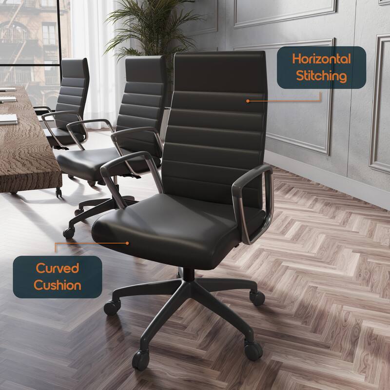 Horizontal Stitching  
Curved Cushion