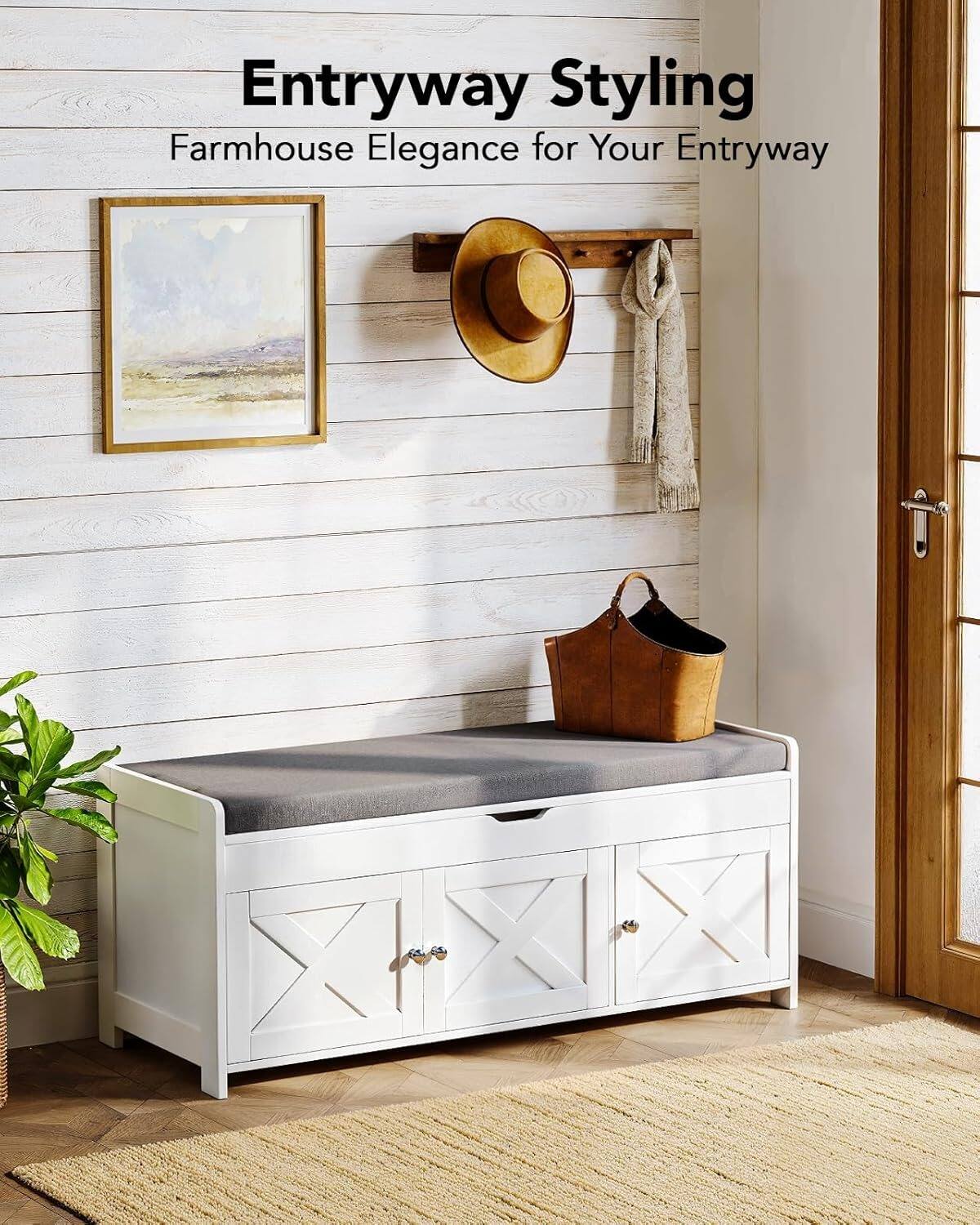 Entryway Styling  
Farmhouse Elegance for Your Entryway