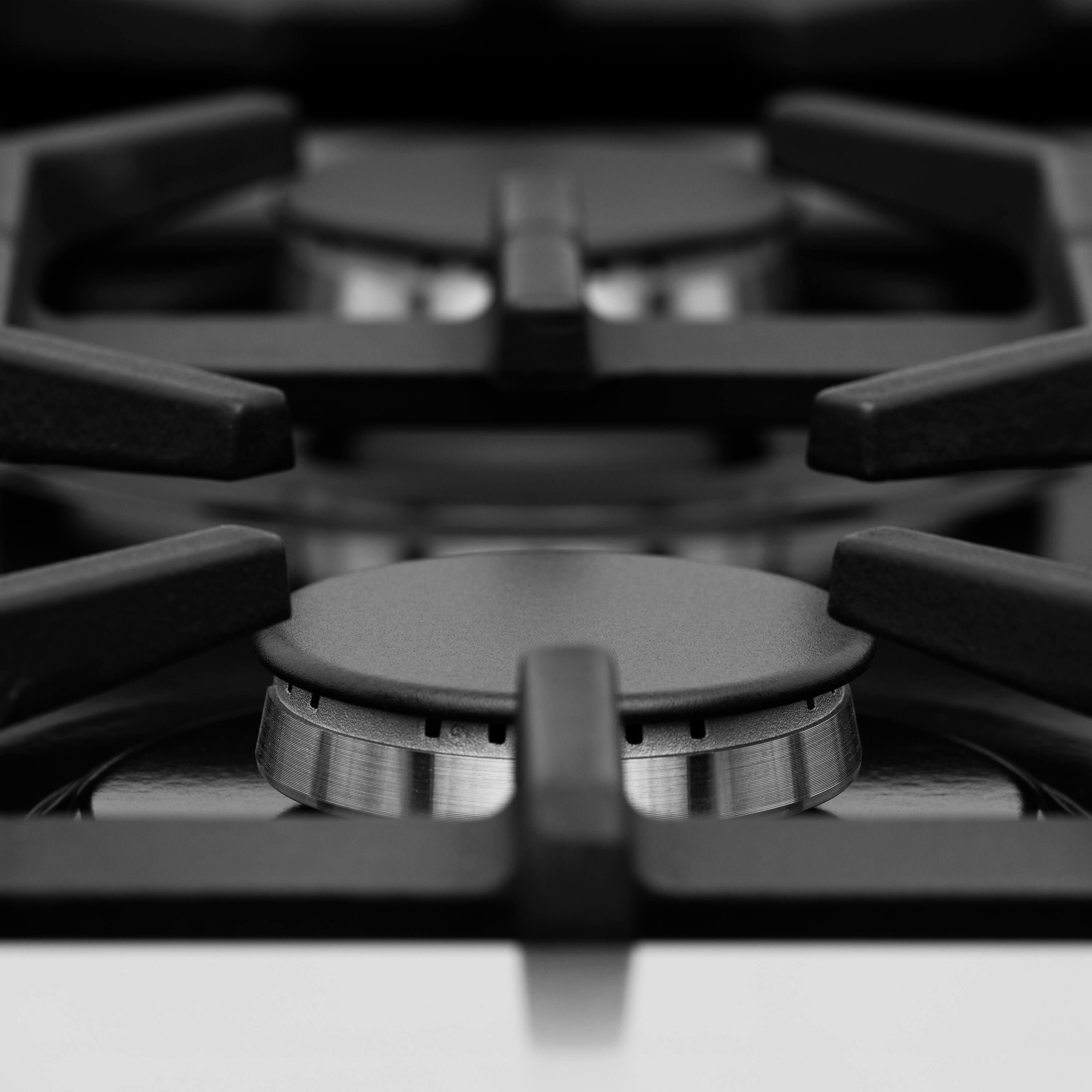 ZLINE 60" Legacy Dual Fuel Range w/ 9 Burner Gas Cooktop and 2 Electric