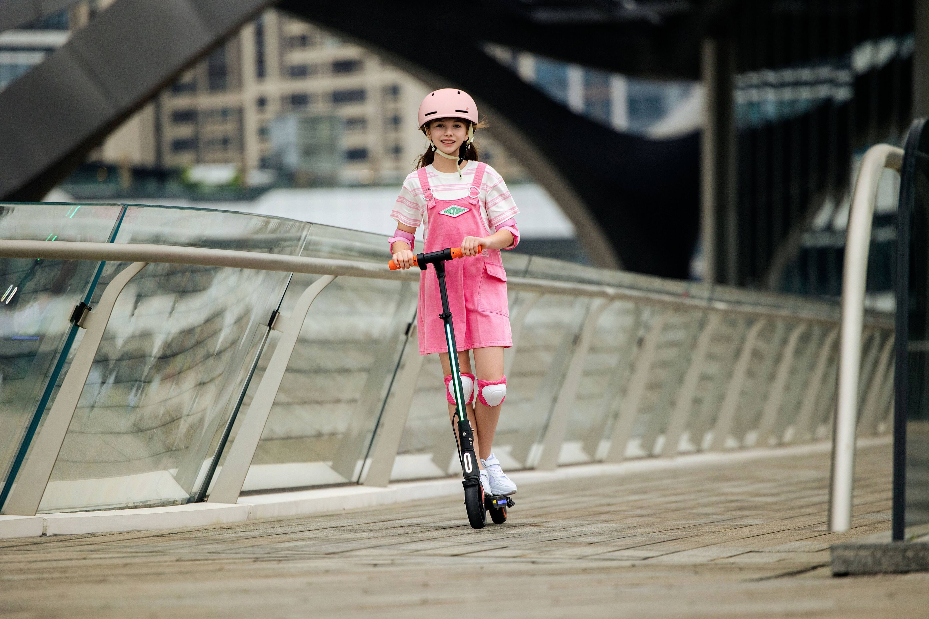 Alt View 6. 5th Wheel - K1MAX Kids Electric Scooter w/ 5 mi Max Range and 10 mph Max Speed - Black.