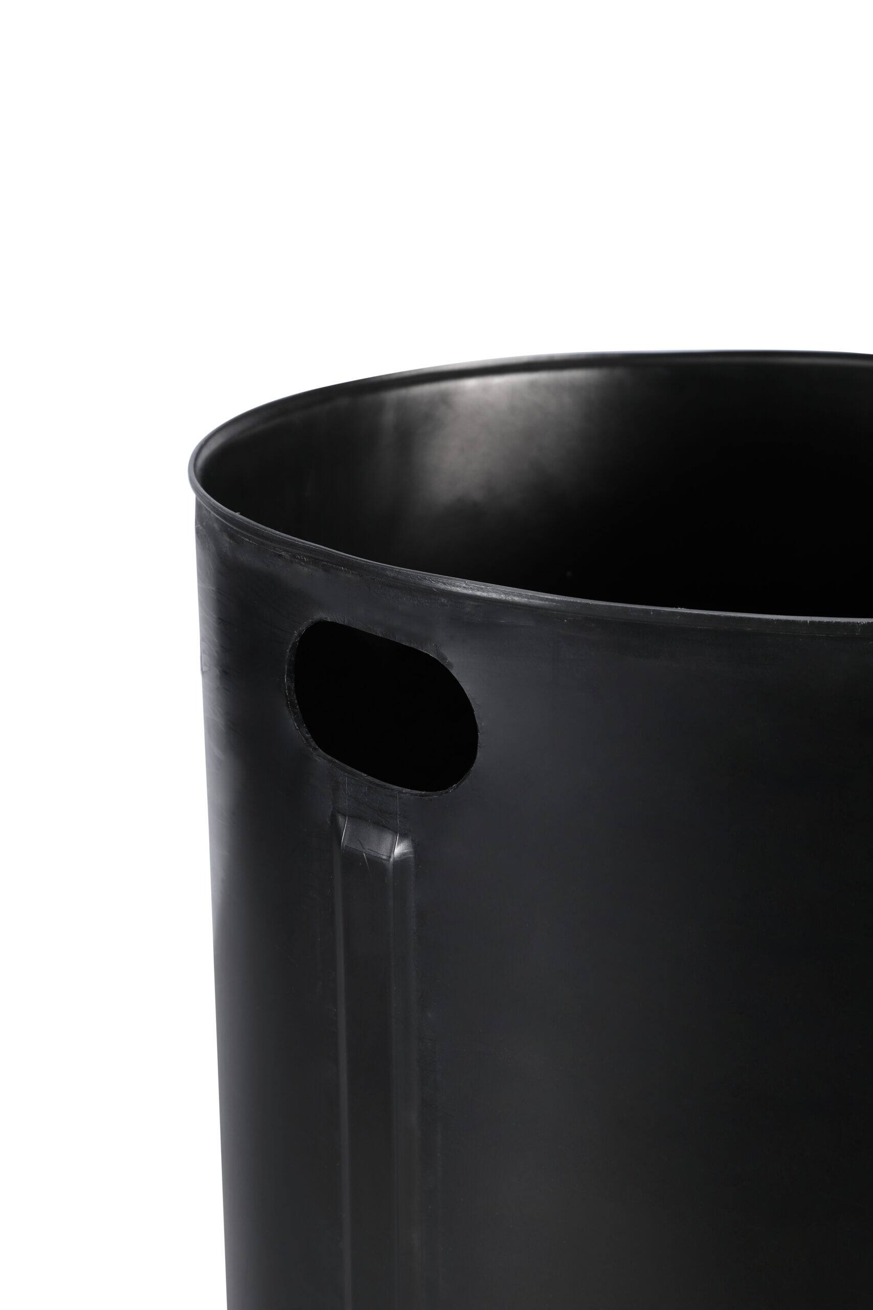 Angle. Alpine Industries - 50 Gallon Plastic Insert Trash Can Liner with Handles - Black.