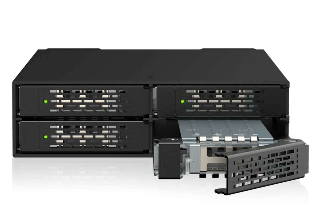Icy Dock - ToughArmor 4-Bay PCIe 5.0 U.2/U.3 NVMe SSD Mobile Rack Enclosure for 5.25" Bay