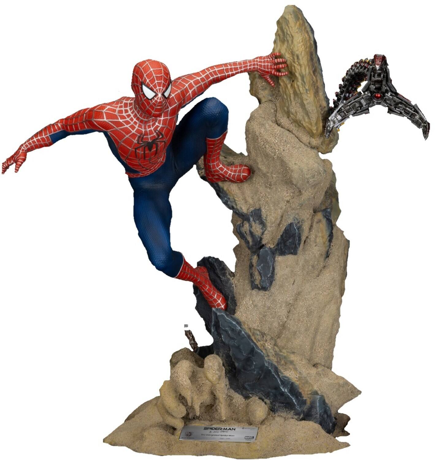 Beast Kingdom - Spider-Man: No Way Home - Master Craft - Friendly Neighborhood Spider-Man Statue - COLLECTIBLES
