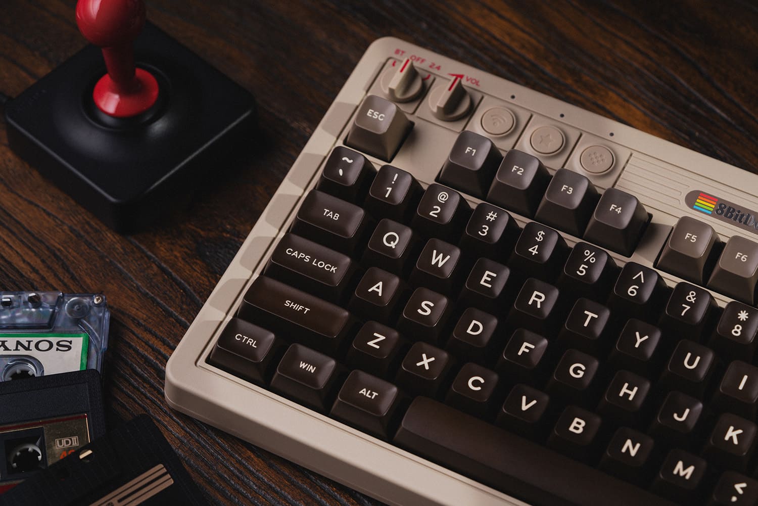 BT OFF I 24 VOL ESC SONY UDII CTRL ~ ! 1 TAB Q CAPS LOCK A SHIFT Z WIN ALT @ 2 W S x F1 # 3 E D F2 $ 4 R F V F3 F4 % 5 ^ 6 T Y G H N 8Bith F5 F6 & 7 * 8 U I J K M