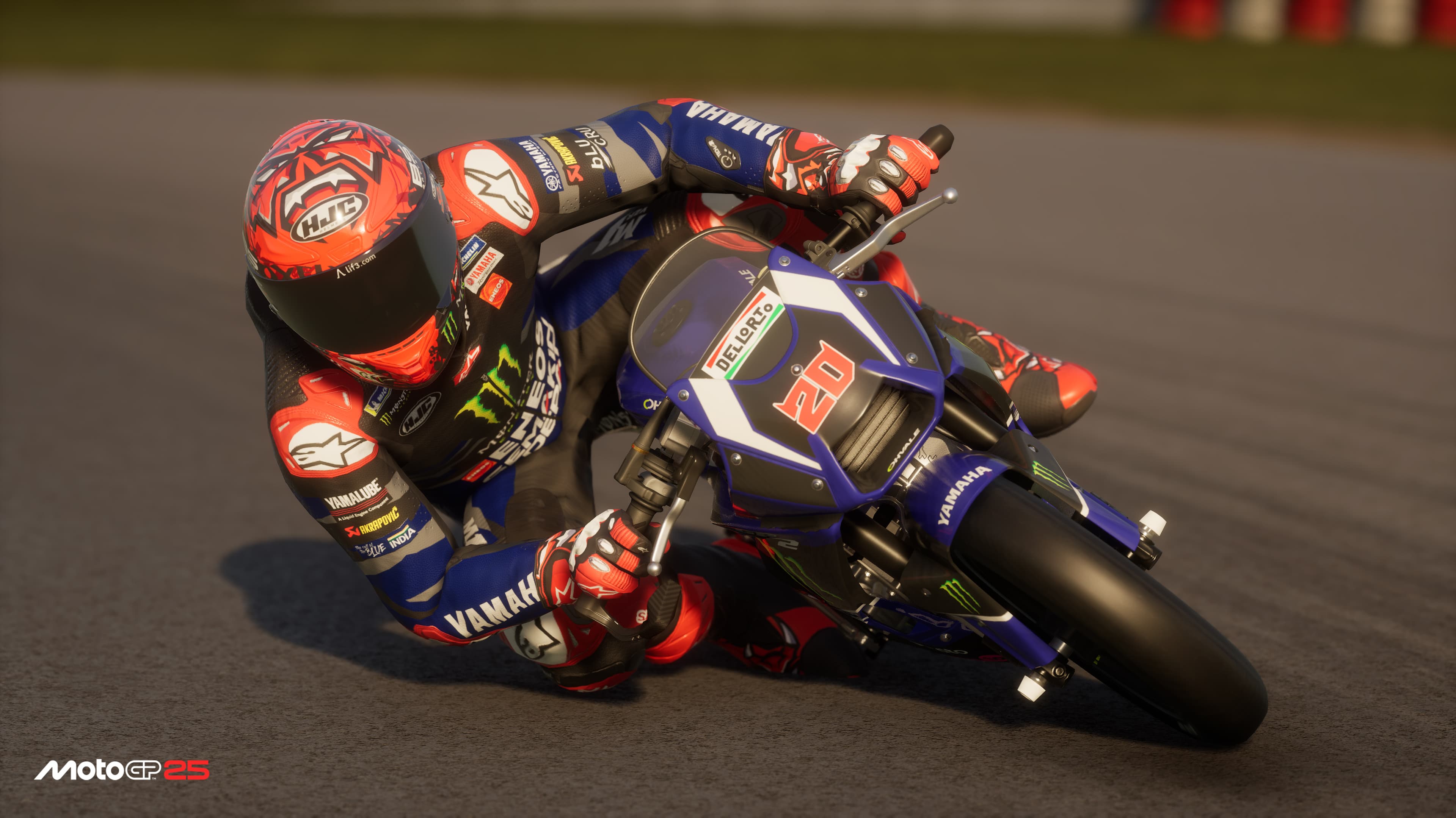Yamaha Yamalube man 18 RRAPOVIC 1 India 18 BAUE VAMAH AMA 1 C M 18 MotoGP 25.