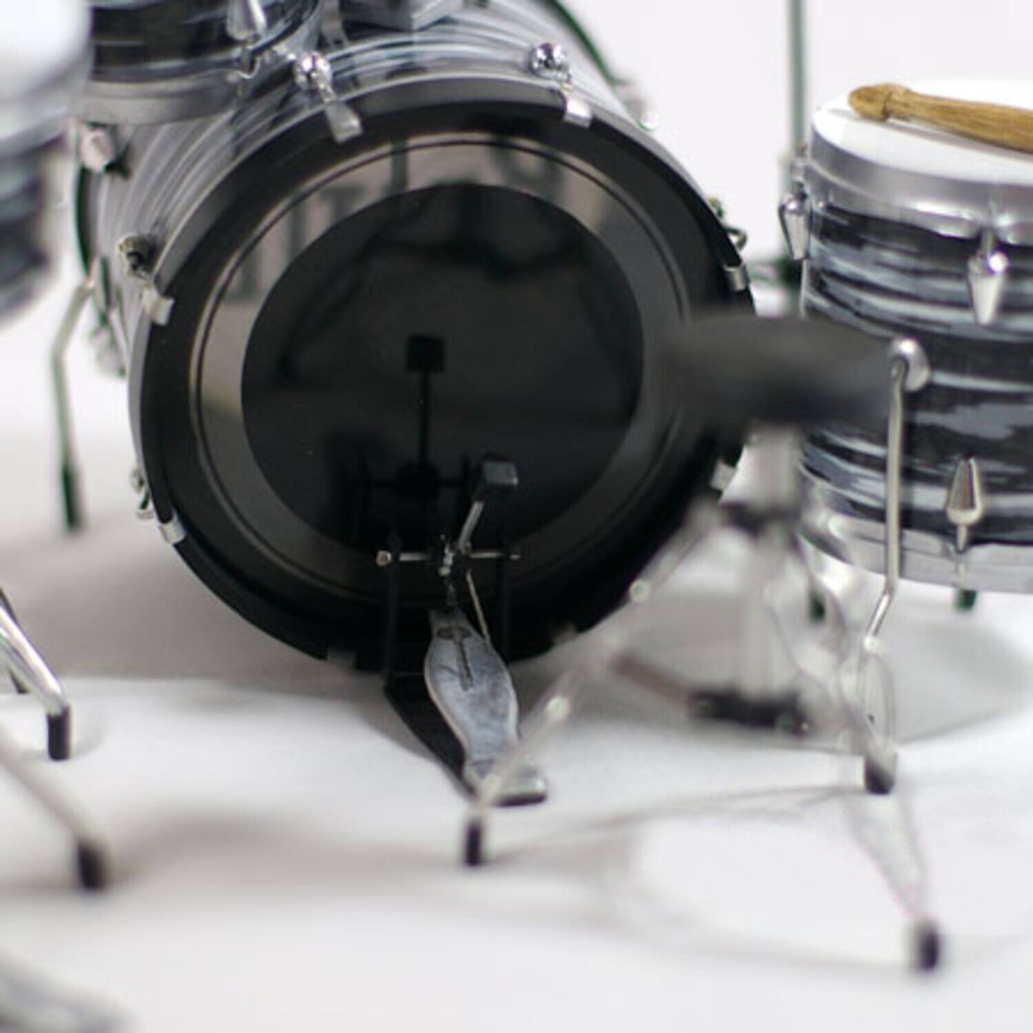 Ringo Starr Axe Heaven Fab Four Classic Oyster Mini Drum Kit