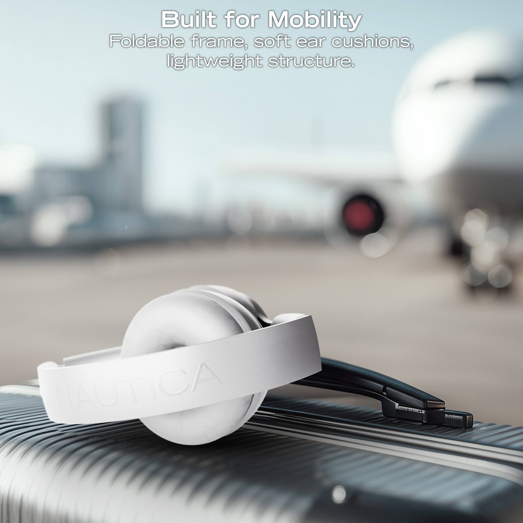 Built for Mobility  
Foldable frame, soft ear cushions, lightweight structure.  
NAUTICA