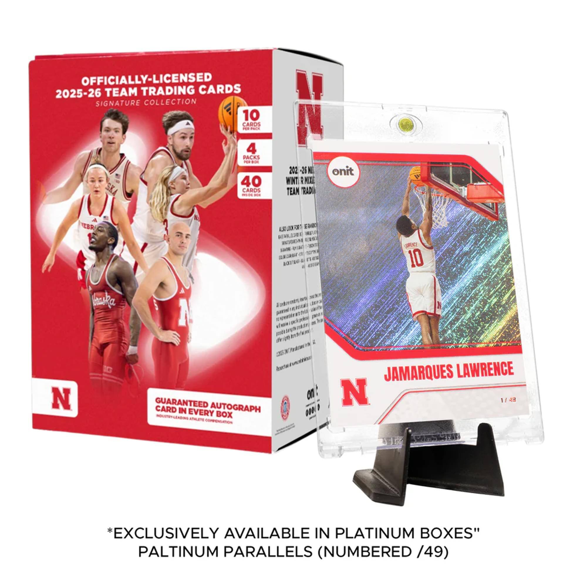 OFFICIALLY-LICENSED 2025-26 TEAM TRADING CARDS SIGNATURE COLLECTION

10 CARDS PER PACK
4 PACKS PER BOX
40 CARDS PER BOX

GUARANTEED AUTOGRAPH CARD IN EVERY BOX

*EXCLUSIVELY AVAILABLE IN PLATINUM BOXES* PLATINUM PARALLELS (NUMBERED /49)

JAMARQUES LAWRENCE
1/49