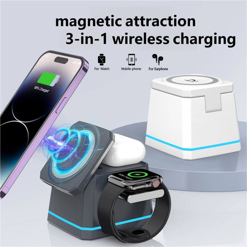 magnetic attraction  
3-in-1 wireless charging  
For Watch  
Mobile phone  
For Earphone  
68% Charged  
15000