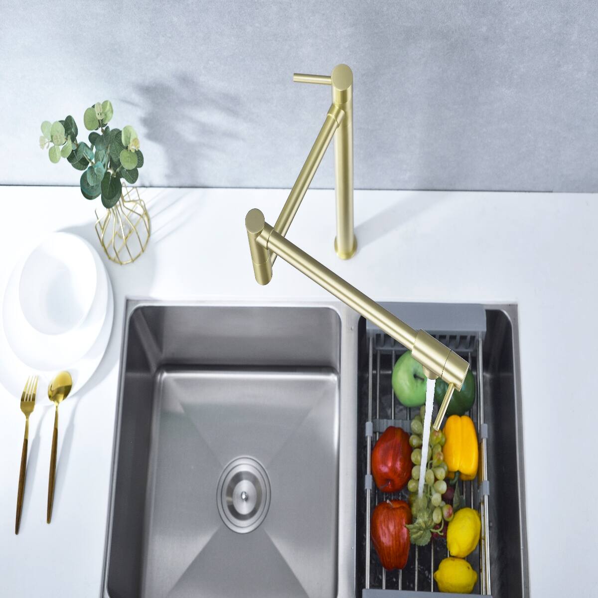 Alt View 2. Ropilly - Ropilly Wall Mount Pot Filler Faucet, Brass Pot Filler Faucet in Gold With Double Handles and Swivel Arm - Gold.