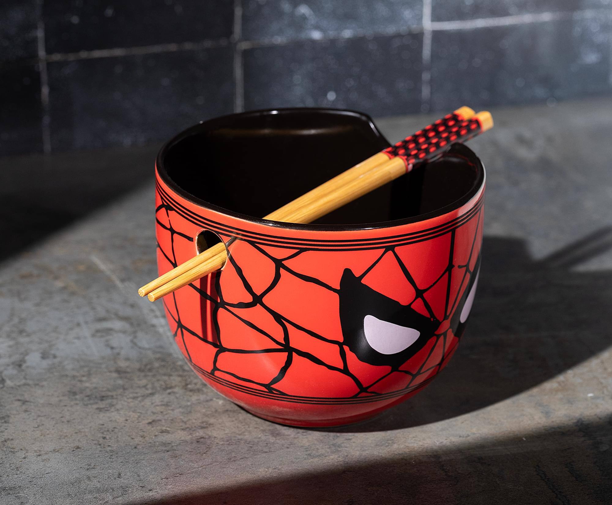 Alt View 3. Silver Buffalo - Marvel Spider-Man Face 20-Ounce Ramen Bowl and Chopstick Set - Multi-Colored.