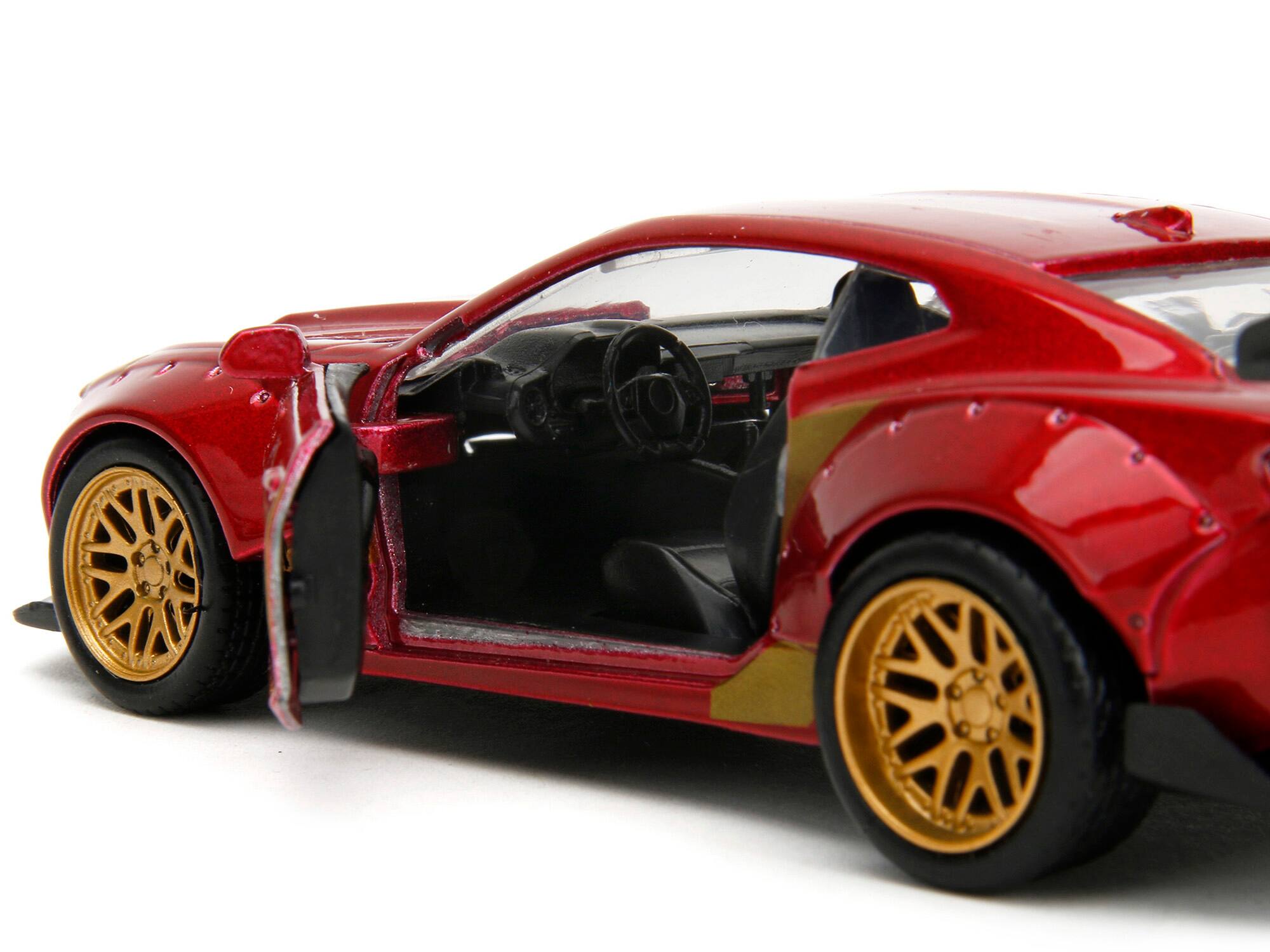 Left. Jada - 2016 Chevrolet Camaro Red Metallic and Gold and Iron Man Diecast Figure "The Avengers" "Hollywood Rides" Series 1/32 - Red Metallic And Gold.