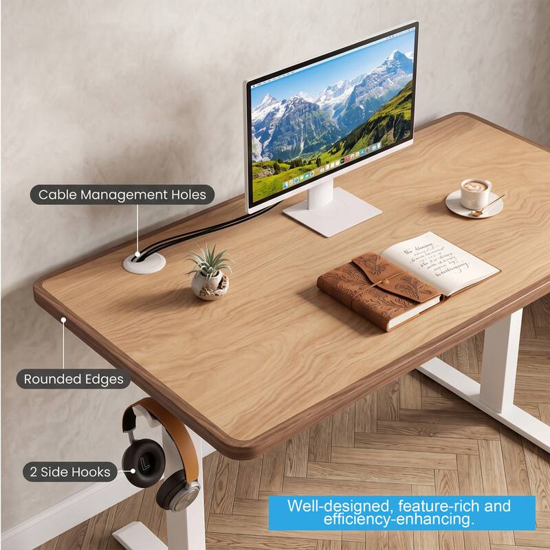 Cable Management Holes  
Rounded Edges  
2 Side Hooks  

Well-designed, feature-rich and efficiency-enhancing.