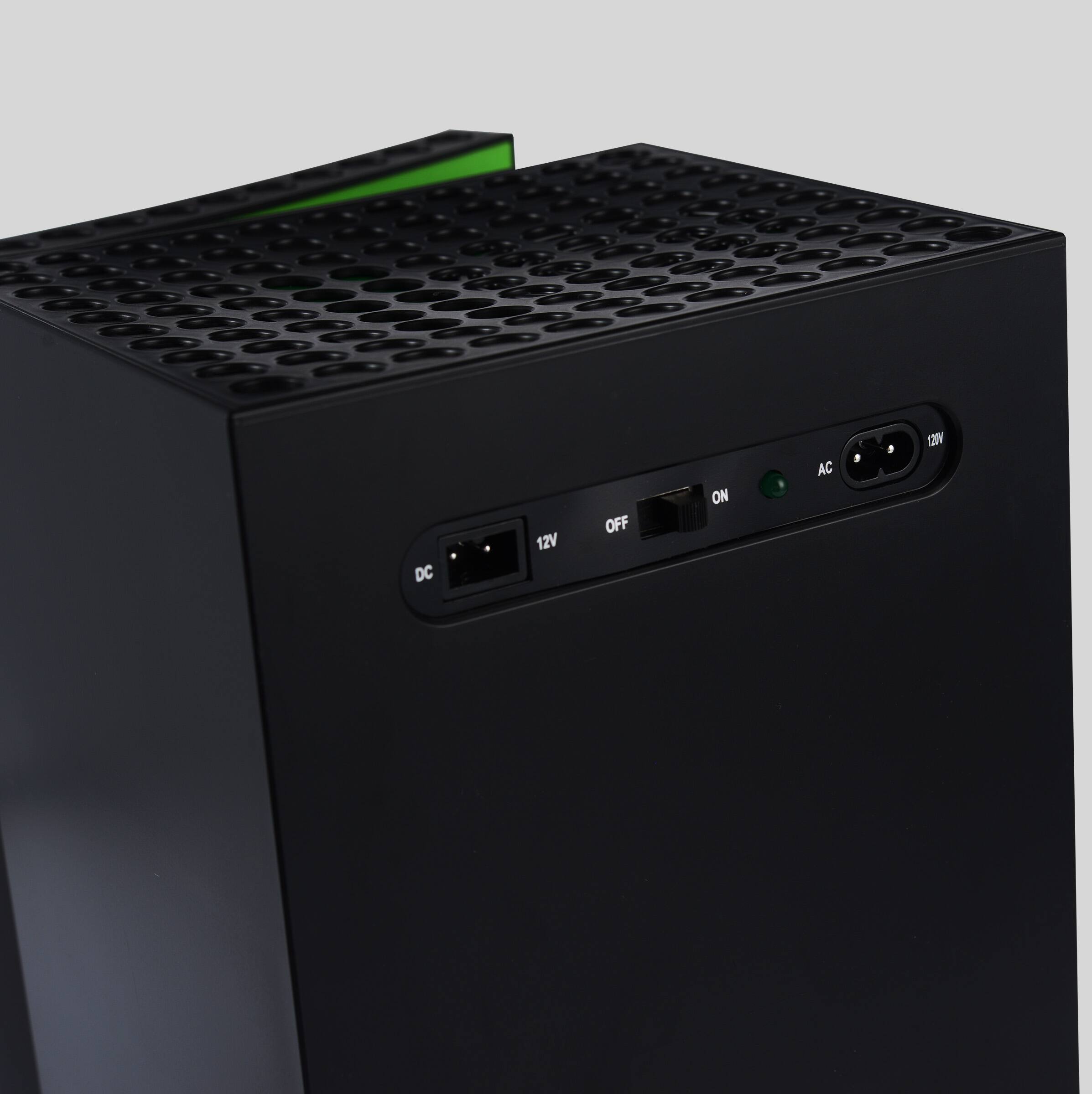 XBOX Game Studios Ukonic Xbox Series X Replica Mini Fridge, 8 Can