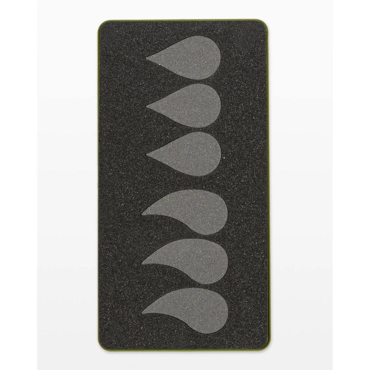 Back. AccuQuilt - GO! Fabric Cutting Dies; Feathers - Multicolor.