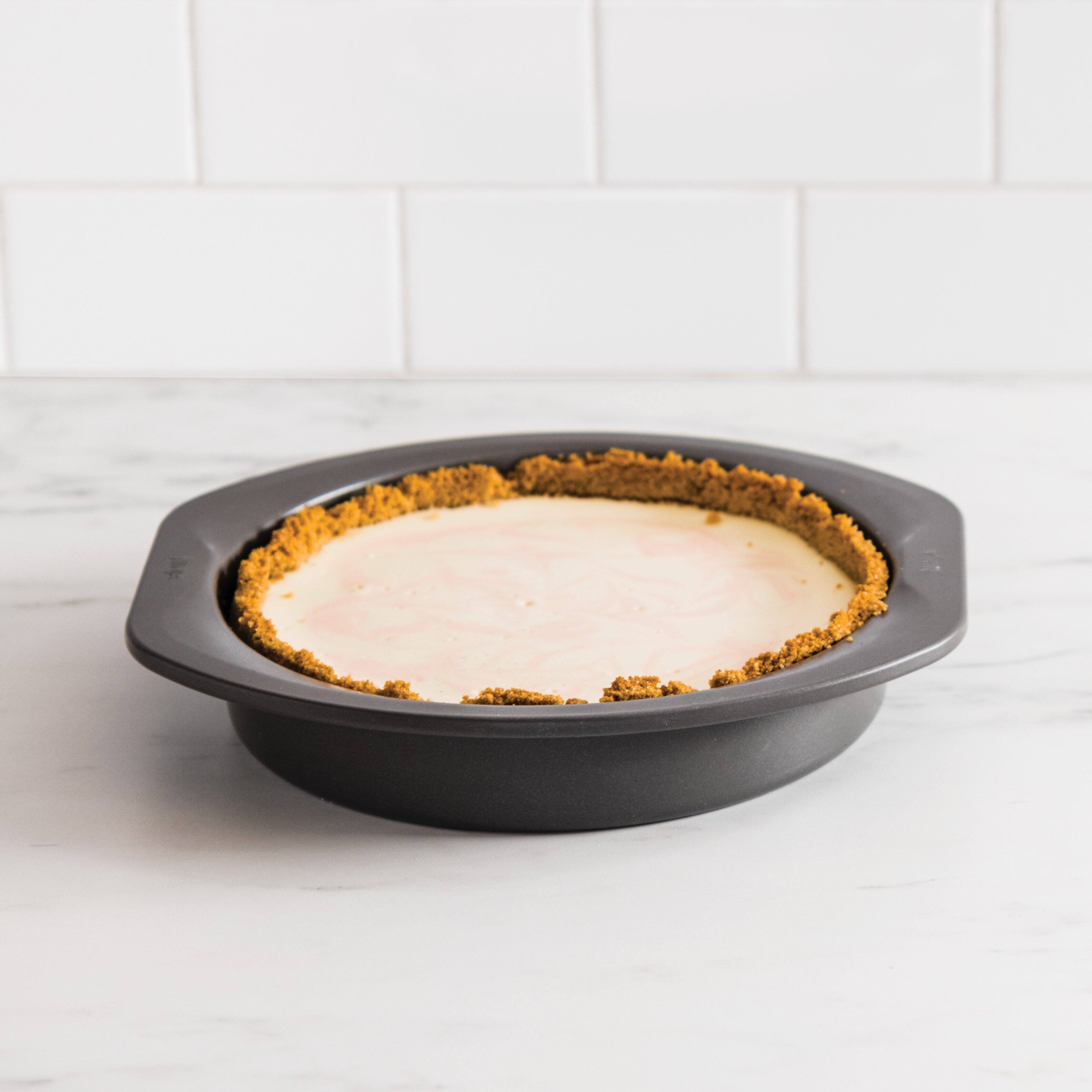 Left. Ninja - Foodi NeverStick Premium 9” Round Cake Pan - Gray.