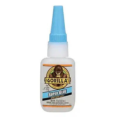 Sure, here is the corrected and grouped text:
**GORILLA GLUE**
**Super Glue**
**Net Wt. 15g (0.53 oz)**
**WARNING: FLAMMABLE. KEEP AWAY FROM HEAT, SPARKS, AND OPEN FLAMES.**
