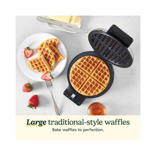 Large traditional-style waffles  
Bake waffles to perfection.