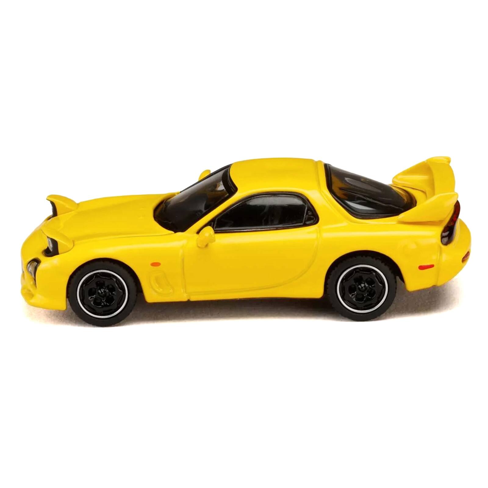 Alt View 1. Hobby Japan - Mazda RX-7 (FD3S) RHD Yellow "Initial D" (1995-2013) Manga "Diorama Set Series" 1/64 Diecast Model Car by Hobby Japan.