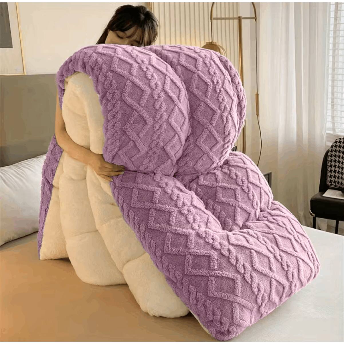 Left. WG - 1pc Double-Sided Plush Fleece Comforter - Warm, Soft, Skin-Friendly Winter Bedding with Geometric Pattern- Pink - Pink.