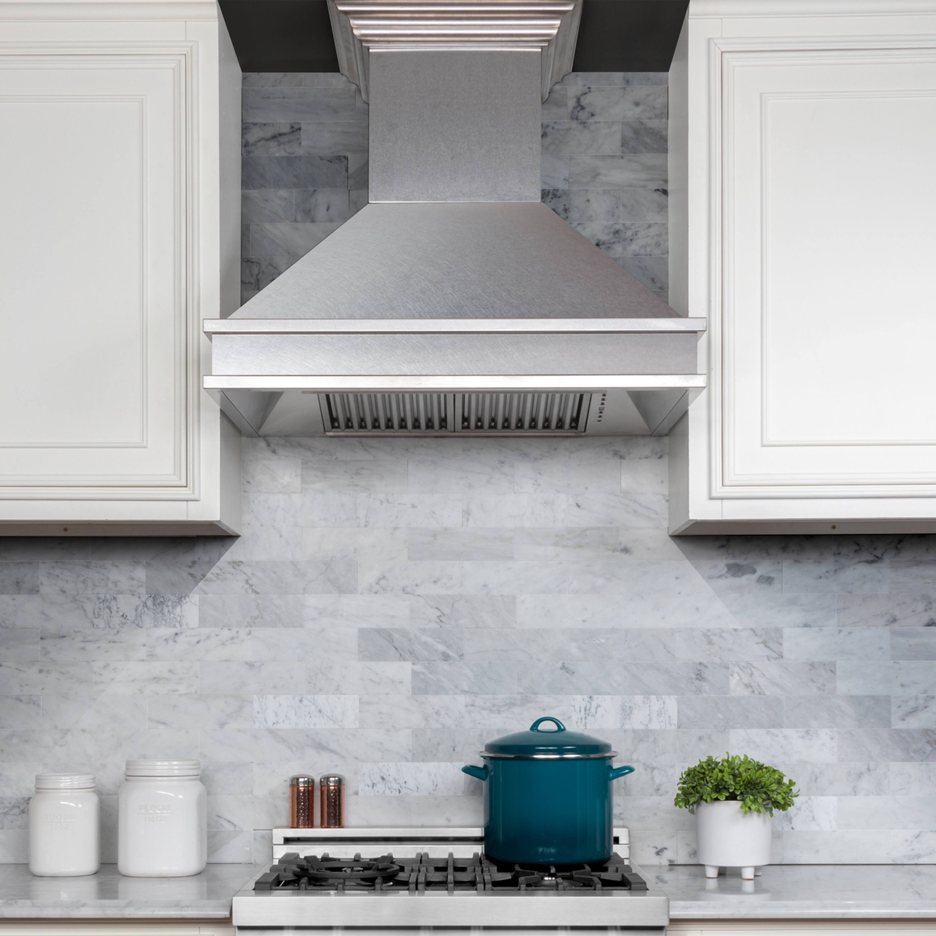 Alt View 2. ZLINE - 36" Fingerprint Resistant Stainless Steel Convertible Vent Under Cabinet Range Hood (8685S-36) - Silver.