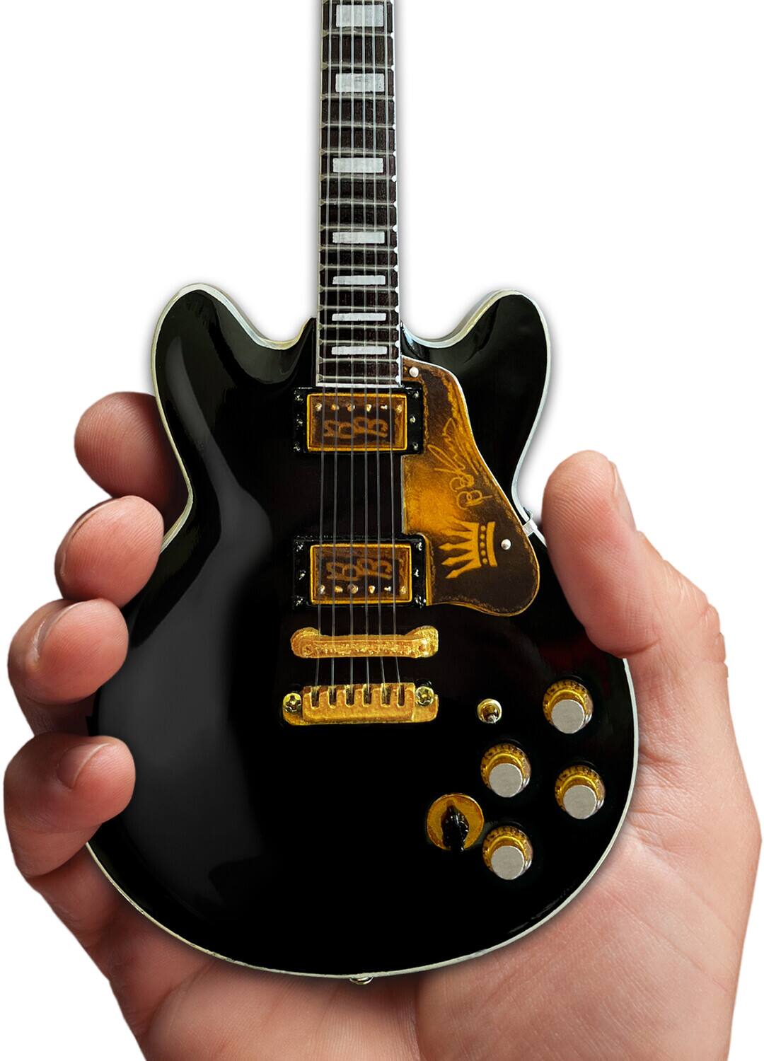 The text on the image reads:

"SOHE Belis 52"