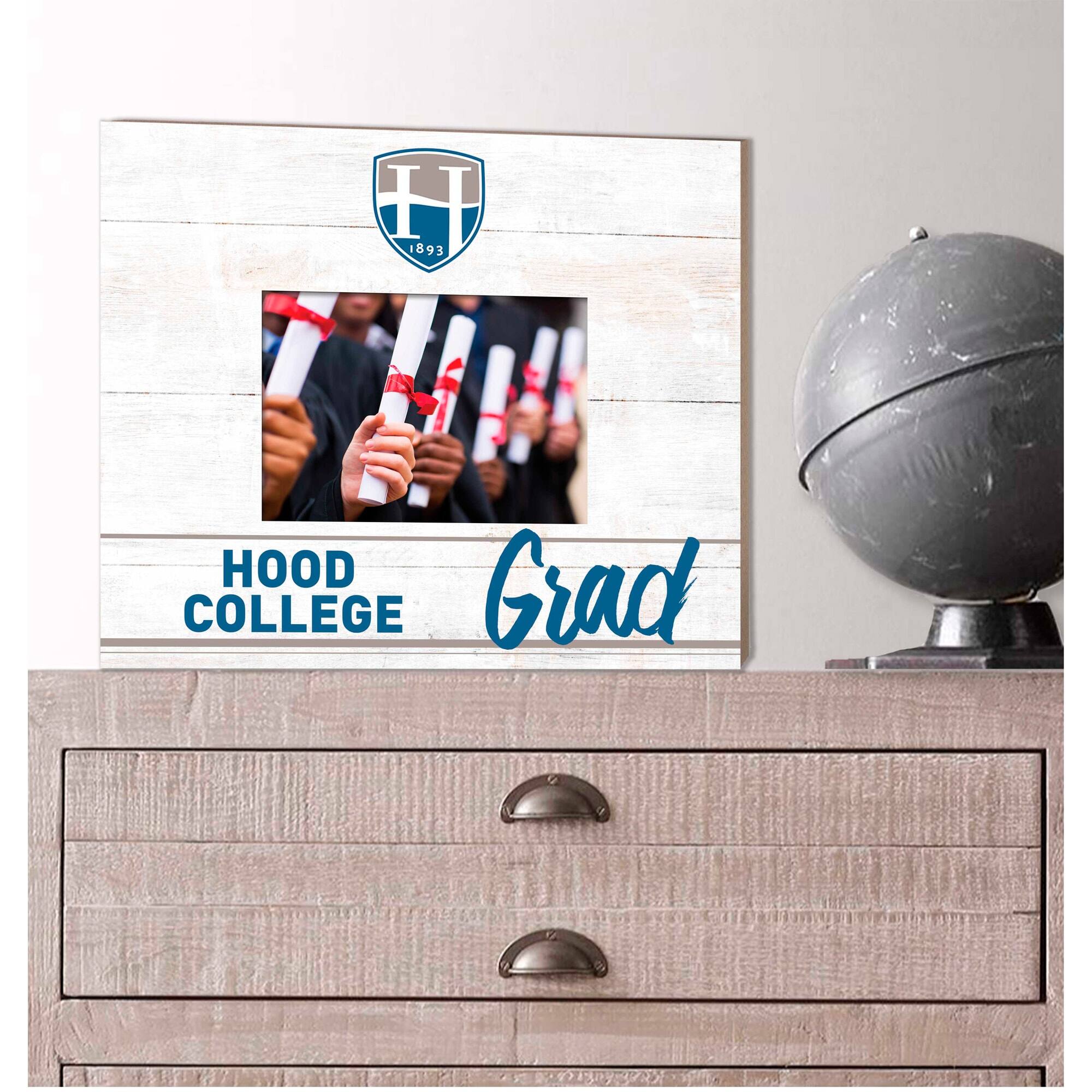 H 1893  
HOOD COLLEGE  
Grad