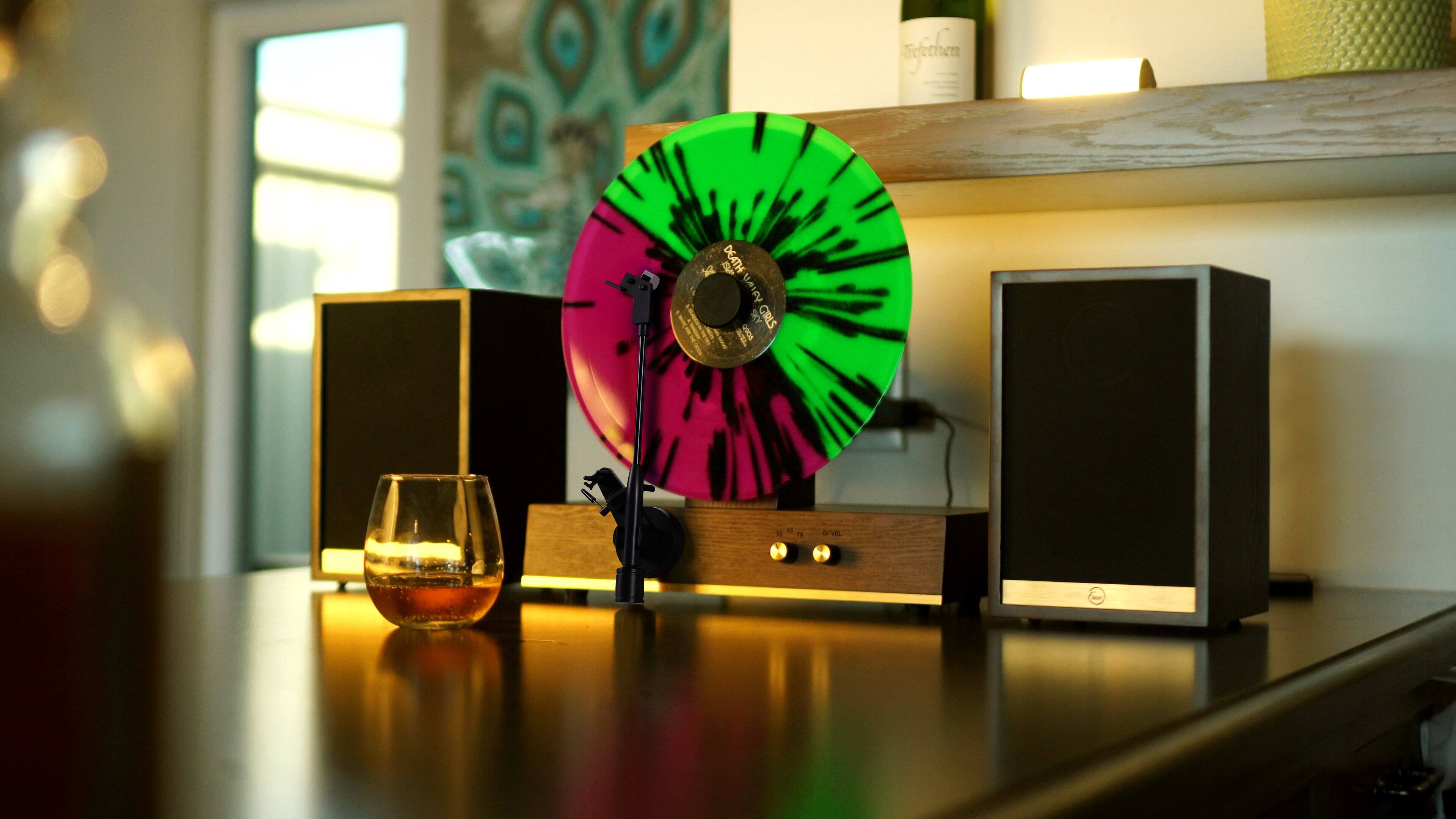 Sure, here is the corrected text:

"DEATH UNICYCLE GIRLS ROSC ... 'OrVEL' I"