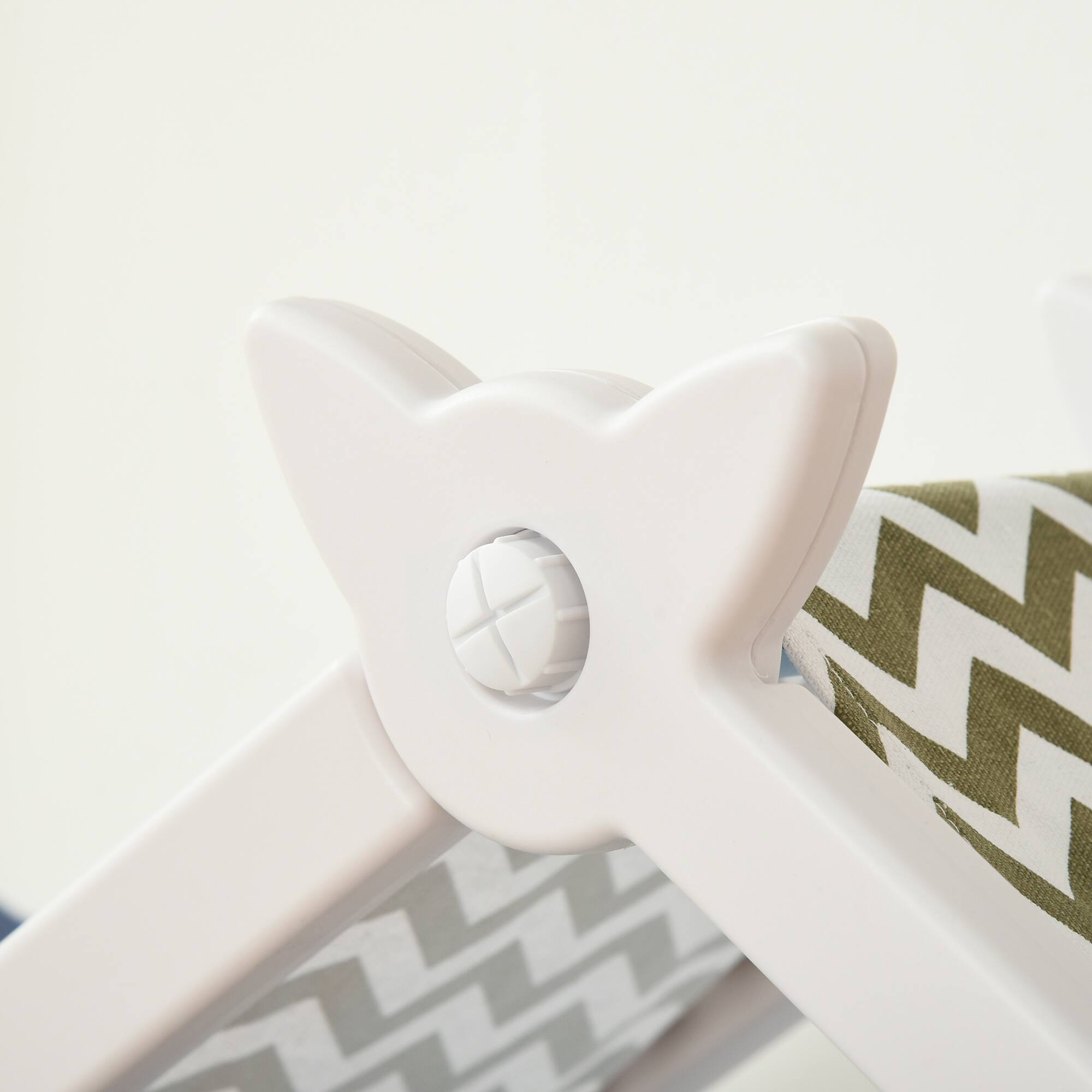 Alt View 4. Qaba - Kids Toy Storage Organizer with 4 Bins, Storage Cabinets, Bookshelf and 4-Layers Toy Collection Shelves - Blue.