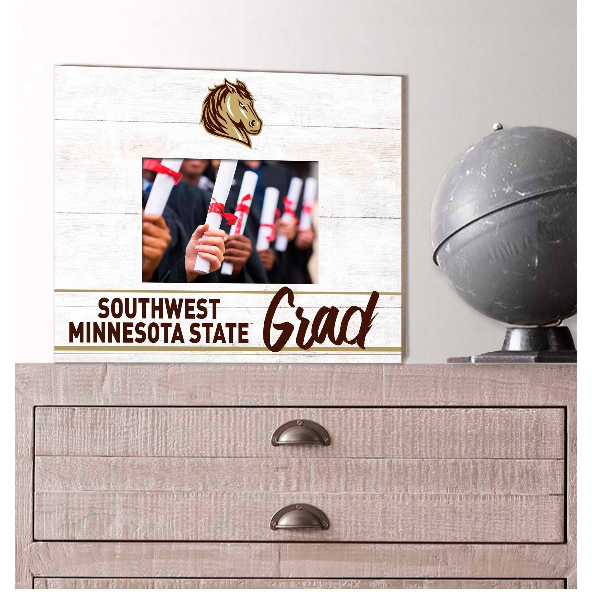 SOUTHWEST MINNESOTA STATE Grad