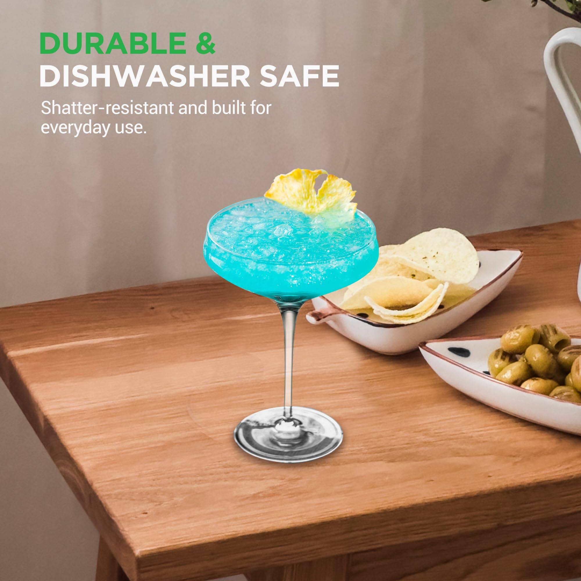 DURABLE & DISHWASHER SAFE  
Shatter-resistant and built for everyday use.