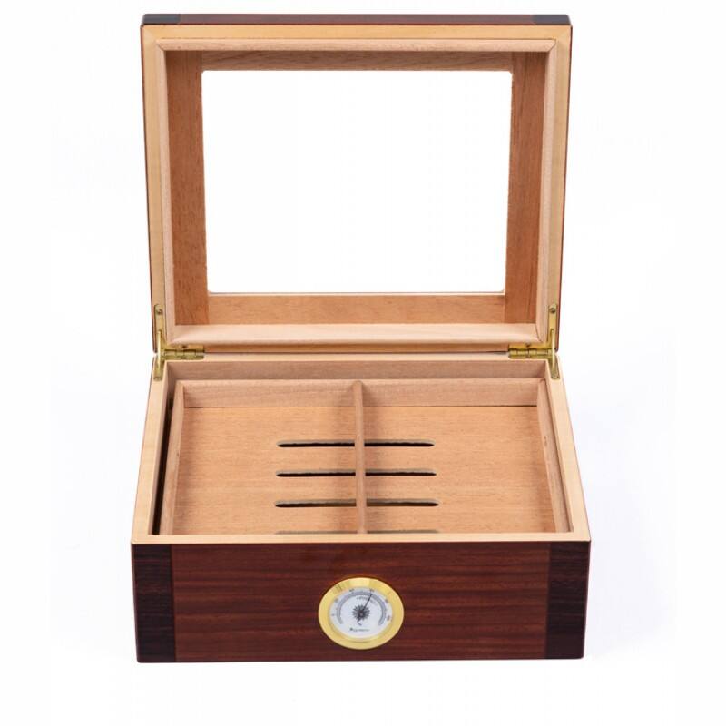 Angle. Prestige - Sovereign Gift Set humidor - Rosewood Two-Tone Finish.