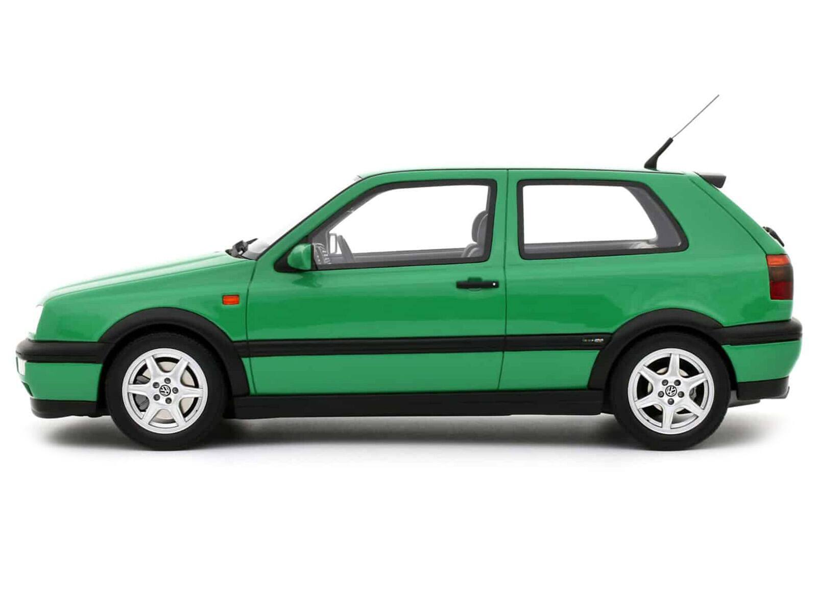 Alt View 3. Otto Mobile - 1995 Volkswagen Golf III GTI Salsa Green 1/18 Model Car by Otto Mobile.