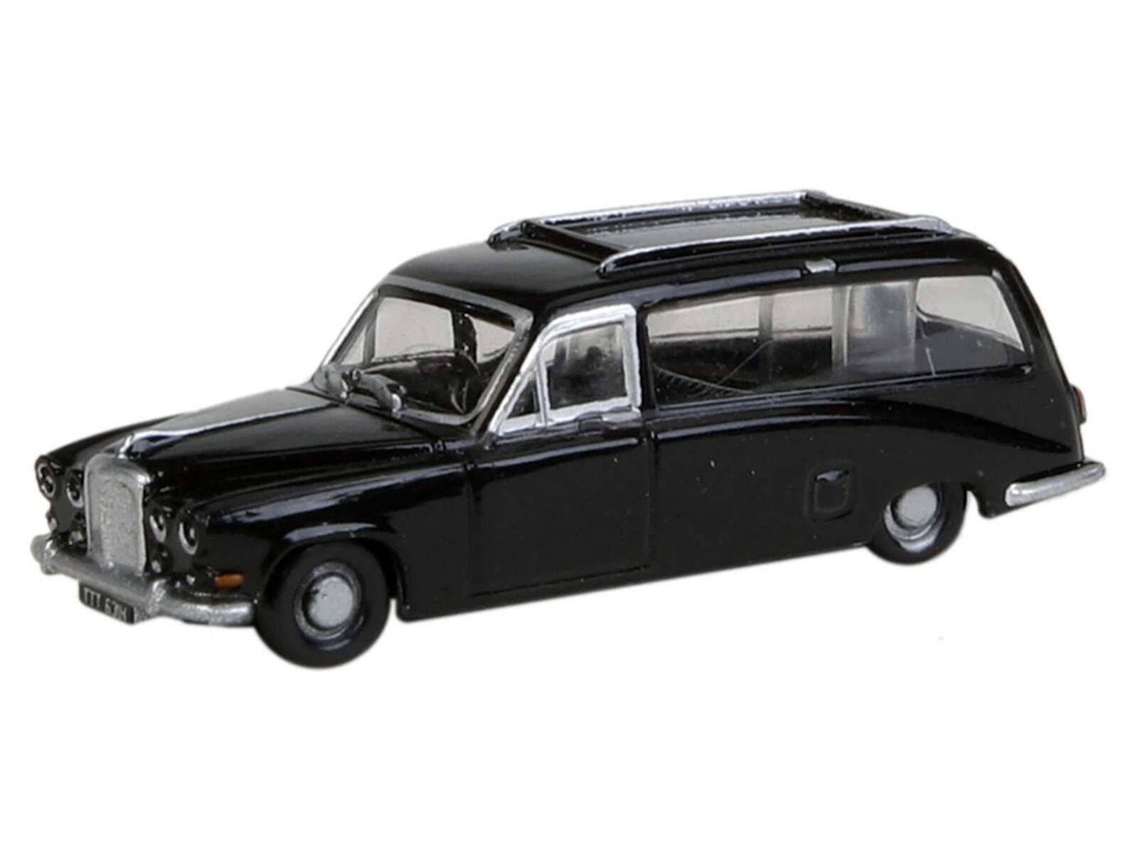 Angle. Oxford Diecast - Daimler DS420 Hearse Black 1/148 (N) Scale Diecast Model Car by Oxford Diecast - Black.