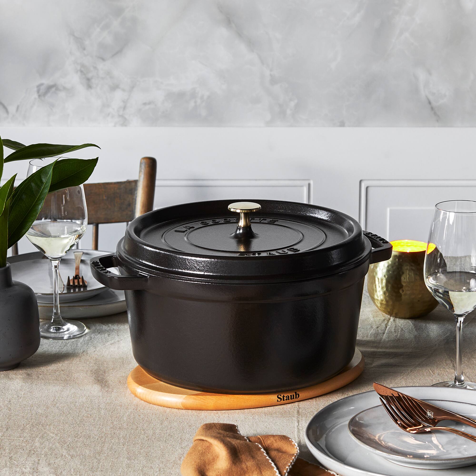 Staub - Cast Iron Round Cocotte, Dutch Oven, 7-quart, serves 7-8, Made in France - Matte Black