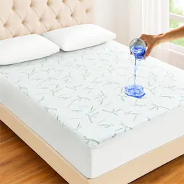 Lux Decor Collection - Waterproof Mattress Protector Rayon From Bamboo and Polyester Deep Pocket Mattress Topper - White