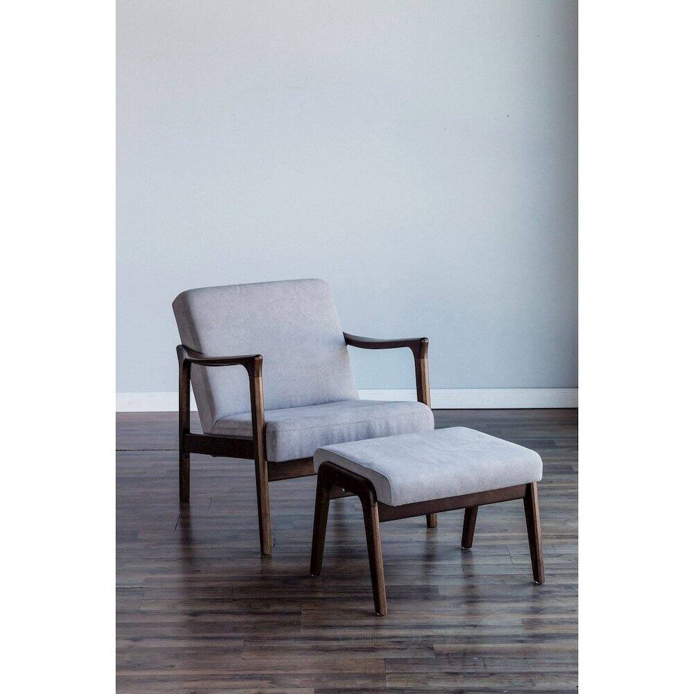 Medium Brown Frame, Light Grey Cushions