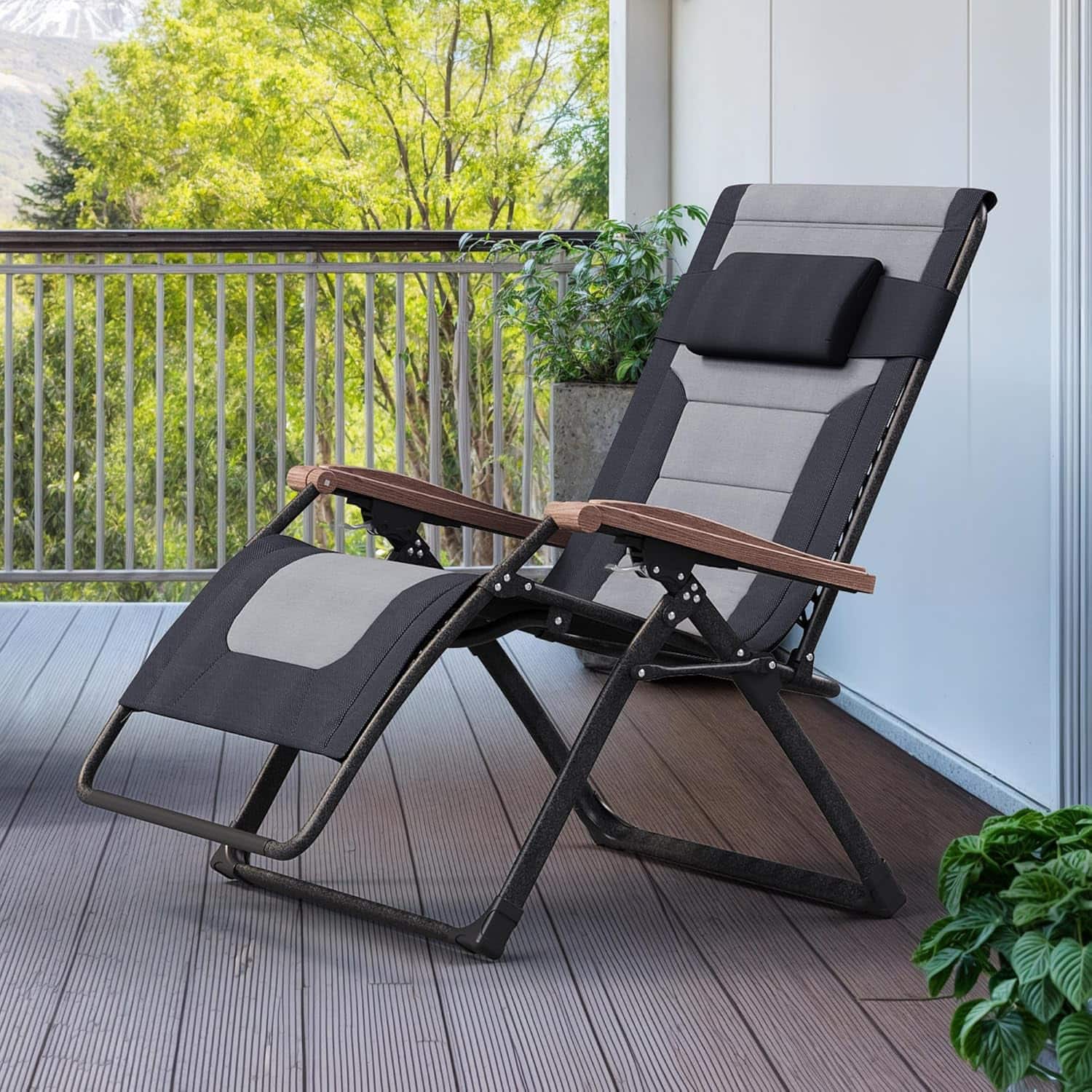 Front. PURPLE LEAF - ExtraWide Outdoor Chaise Lounge Patio Zero Gravity Recliner Folding Chair with Quilted Seat Adjustable Headrest for Lawn - Black & Grey.