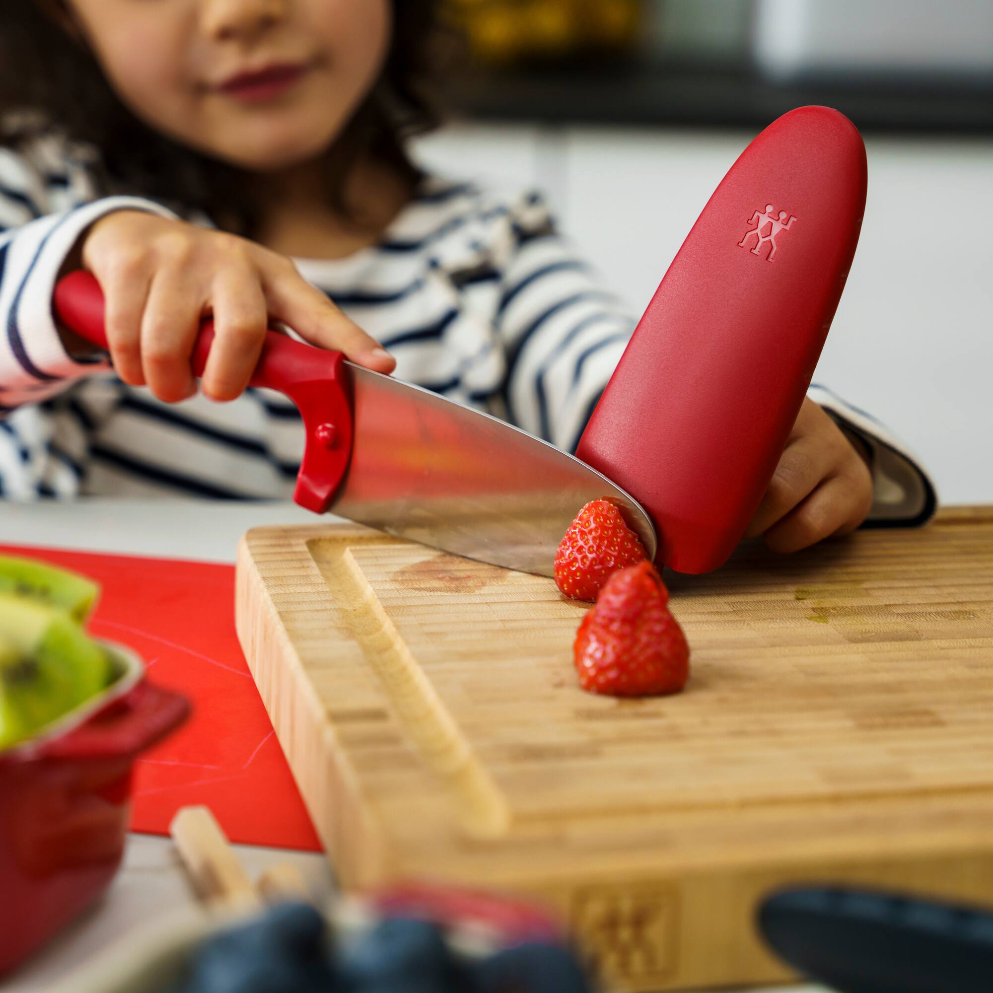 Alt View 9. ZWILLING - ZWILLING TWINNY Kids Chef’s Knife - Red - Red.