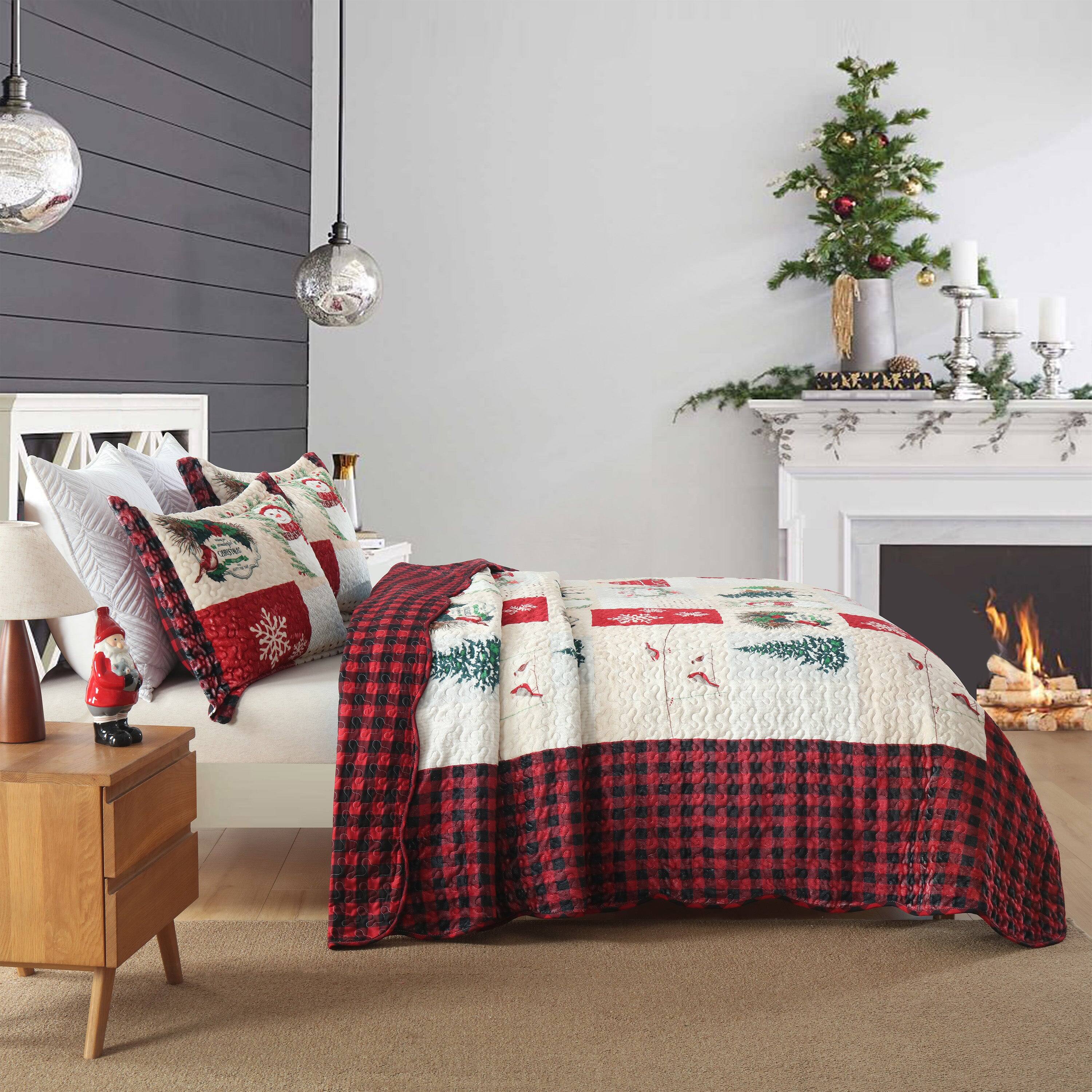 Angle. MarCielo - Marcielo 3 Pc Velvet Quilted Oversized Christmas Quilt Set - Multi Color.