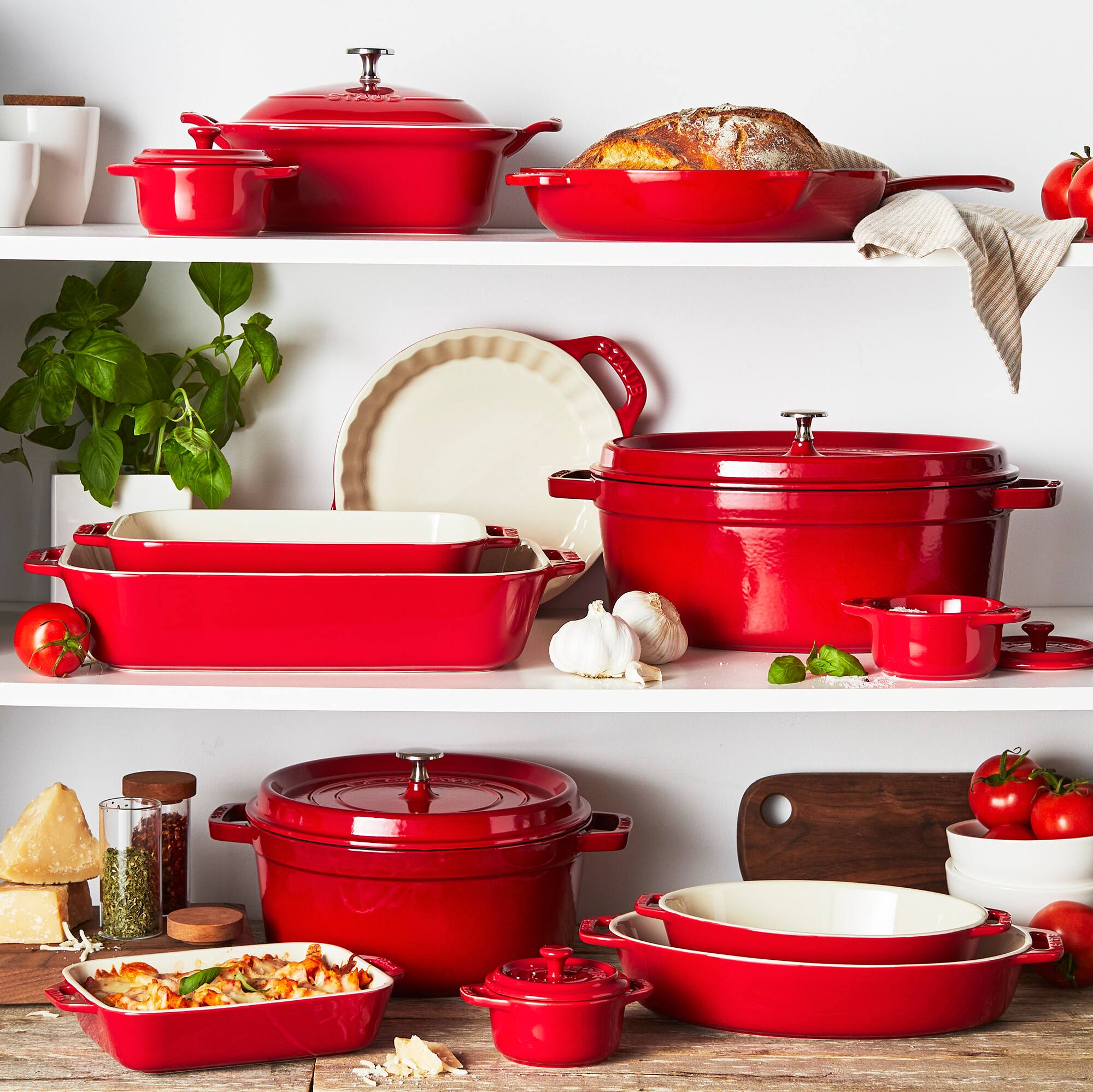 Alt View 3. Staub - Staub Ceramic 9-inch Pie Dish - Cherry - Cherry.