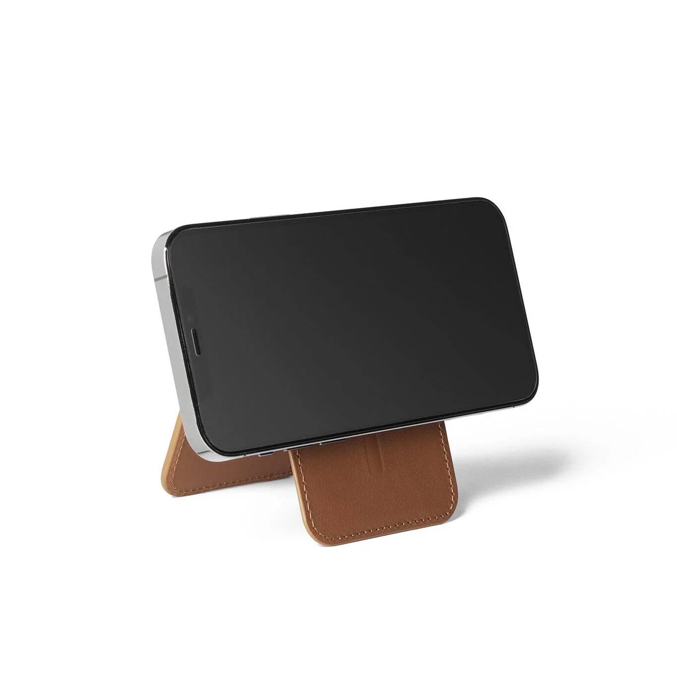 Left. Mujjo - MagSafe Wallet Stand - Tan.