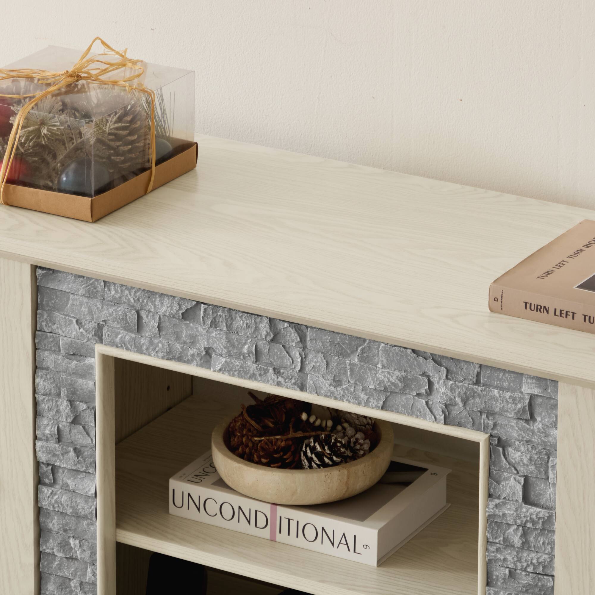 TURN LEFT  
TURN LEFT  
UNCONDITIONAL