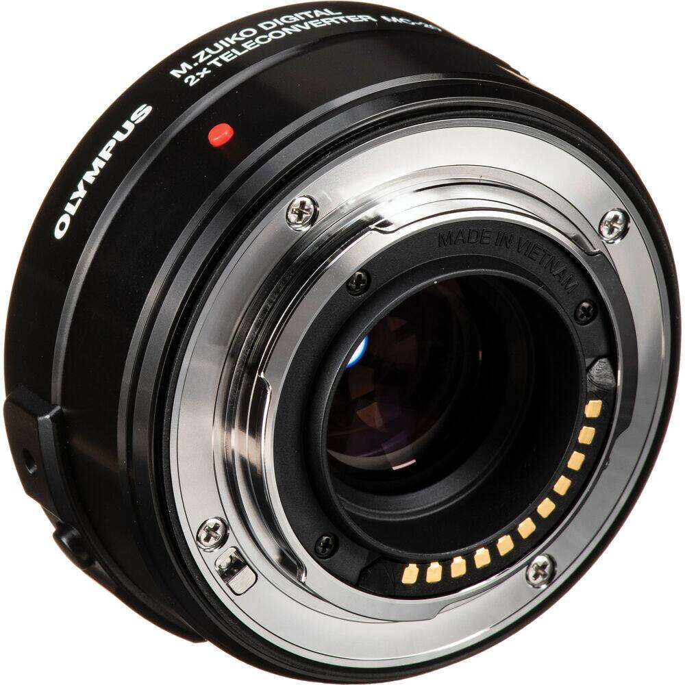 DIGITAL M ZUIKO TELECONVERTER 2x OLYMPUS MADE IN VIETNAM