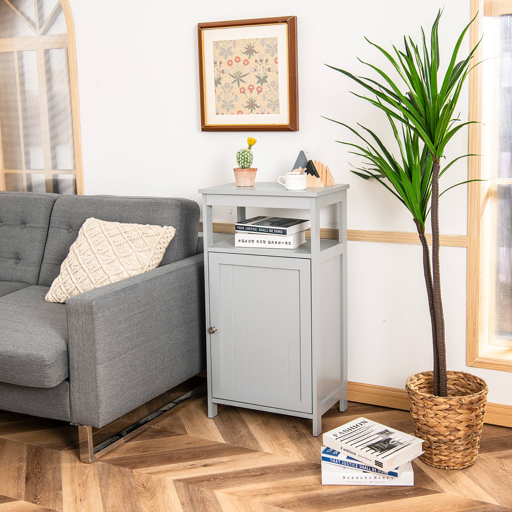 The text on the image is:

"Te JR SIALL M JUms AO U . .. FANIHON FU 2 - Vaniom - - CV - 2RA2 SHAL d nnau ........ - ... - |"