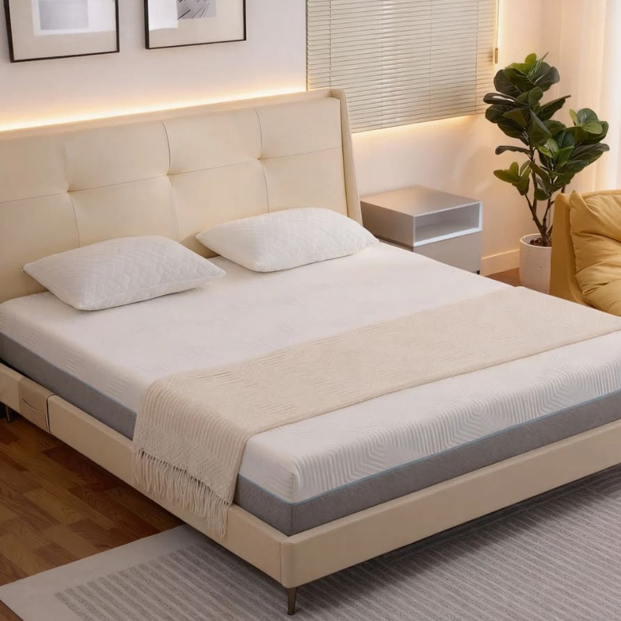 Vipbear - 12 Inch Queen Gel Memory Foam Mattresses in a Box for Back Pain Relief, Firm Foam Bed-Mattress for for Cool Sleep - White