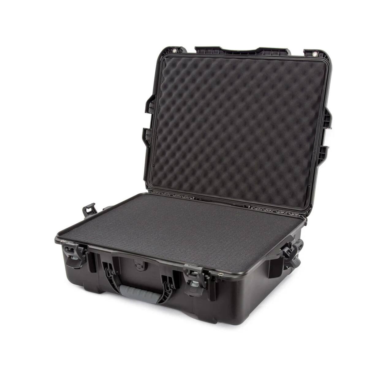 Back. NANUK - Nanuk Large Series 945 Lightweight NK-7 Resin Waterproof Case with Foam (Black).