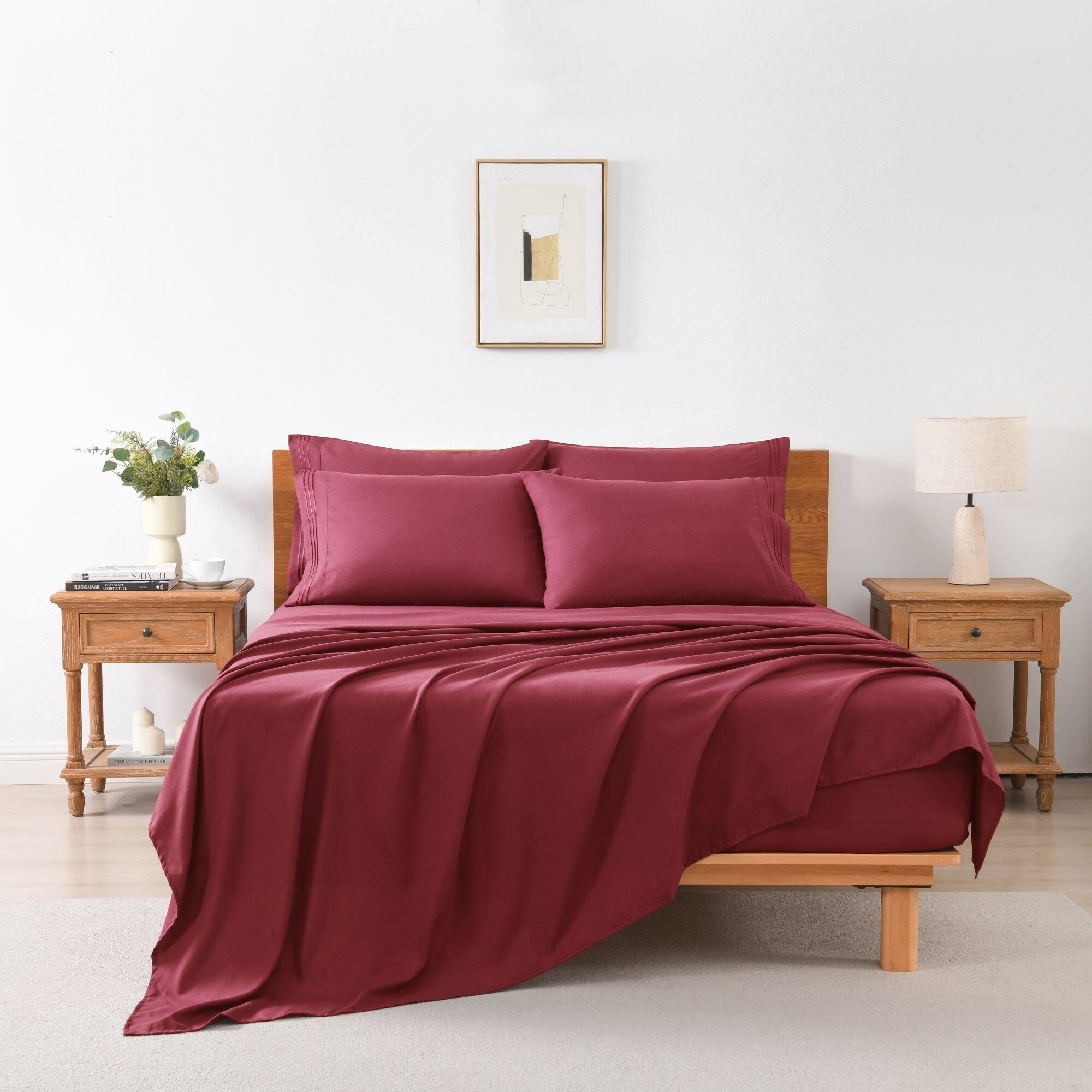 Angle. MarCielo - Marcielo 4/6 Pcs Soft Solid & Embroidery Bed Sheets Set - Burgundy.