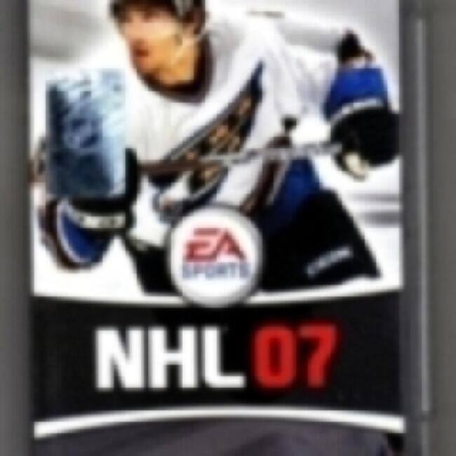 Front. Electronic Arts - NHL 2007 - PlayStation Portable.